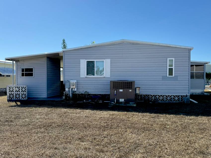 18 Date St a Bradenton, FL Mobile or Manufactured Home for Sale